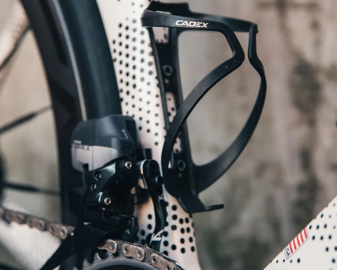 Cadex Carbon Fiber Bottle Cage (Black)
