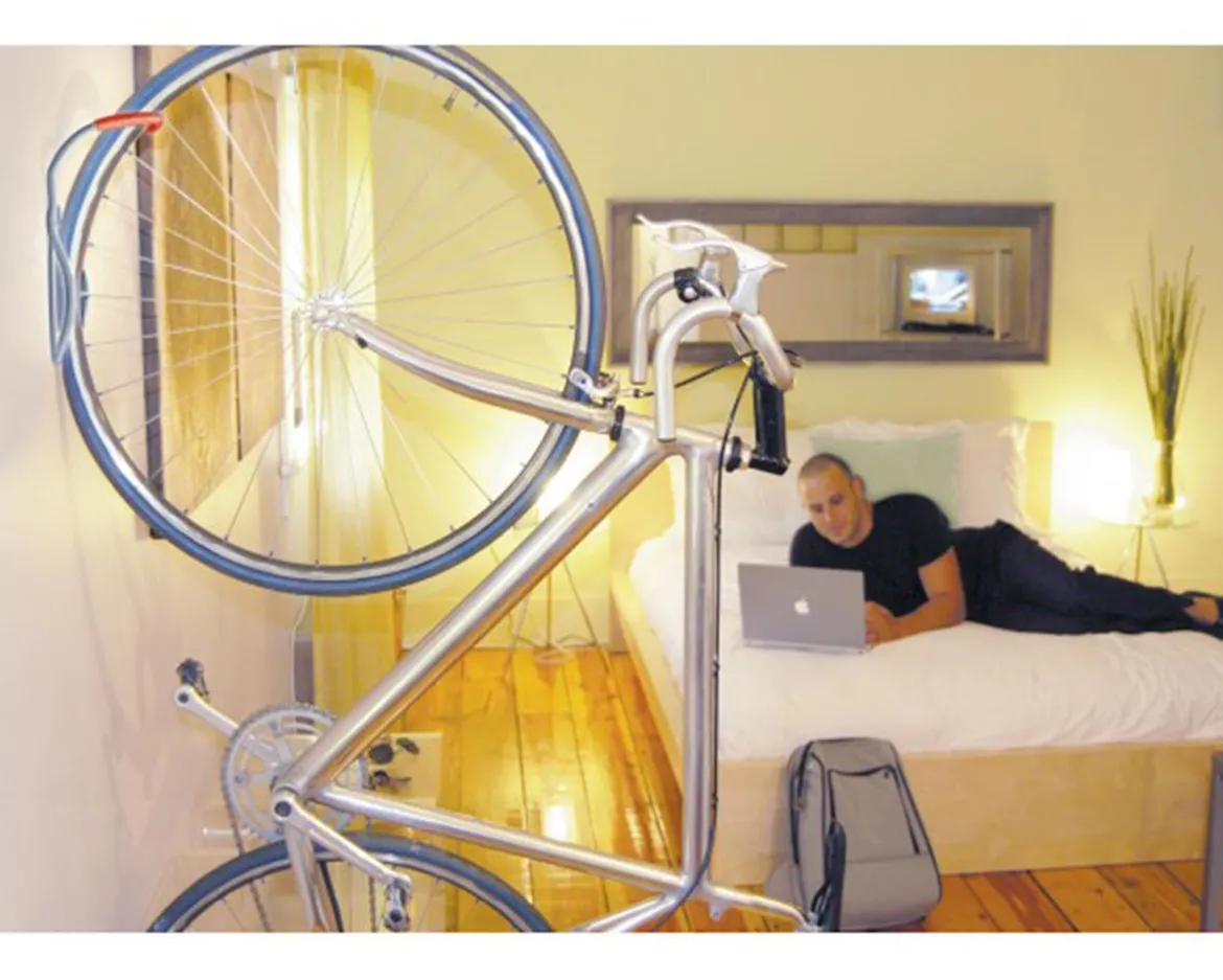 Delta Leonardo Wall Storage Bike Rack (Silver/Red) (No Wheel Tray) (1 Bike)