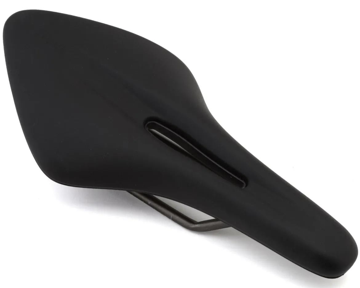 fizik Vento Arione R3 (Black) (Kium Rails) (135mm)