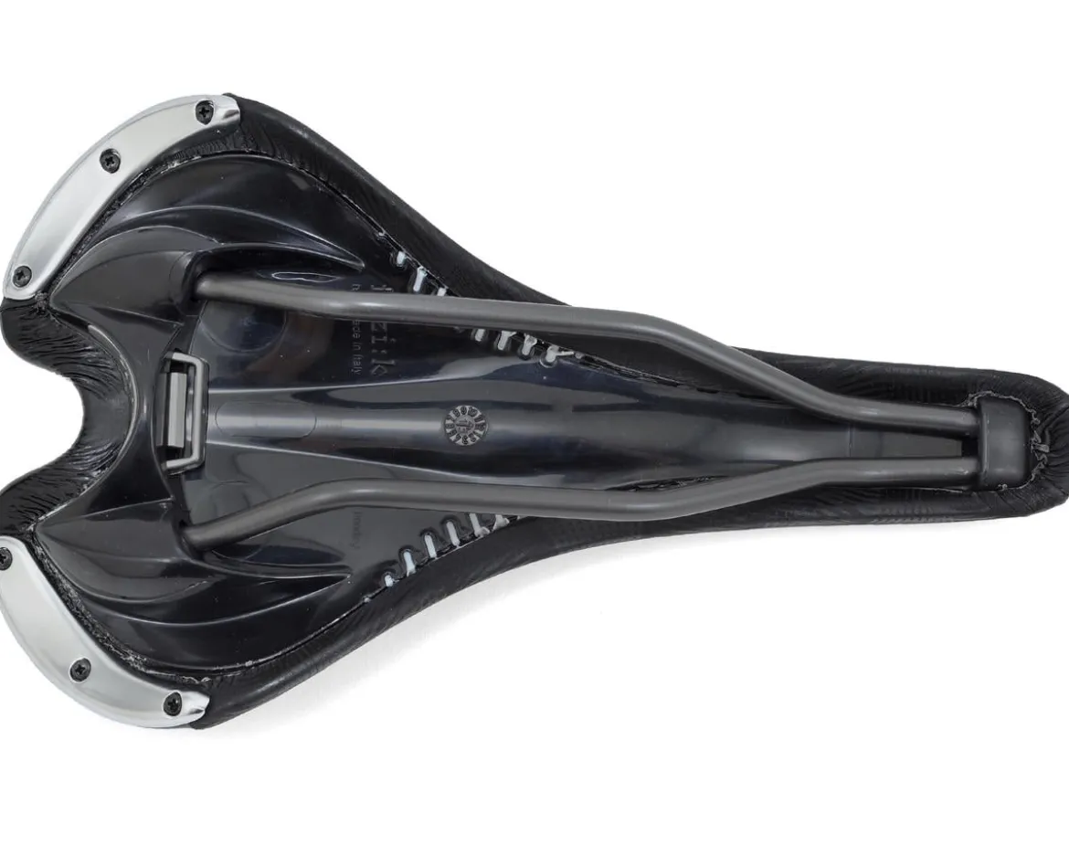 fizik Vesta Saddle (Black) (Manganese Rails)