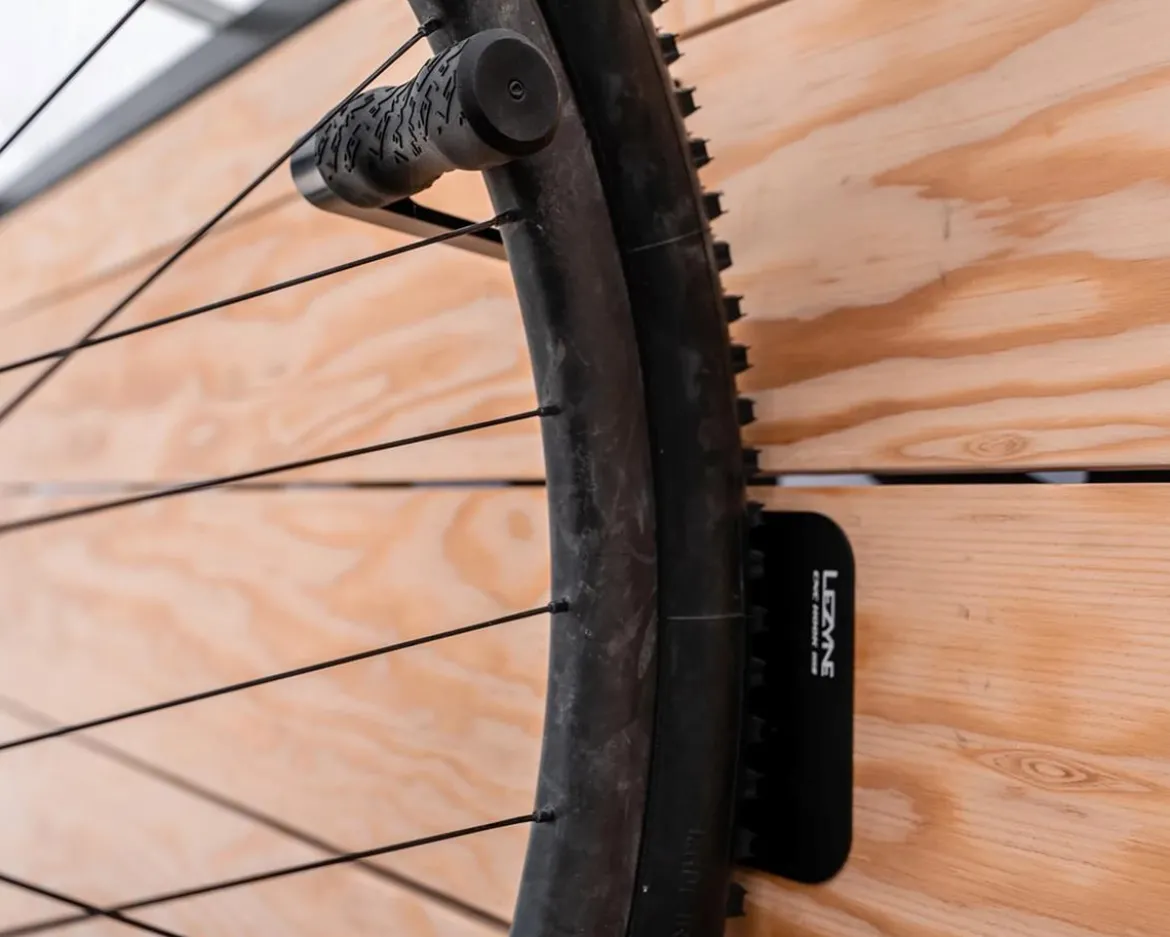 Lezyne CNC Alloy Wall Hook (Black) (1 Bike)