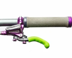Miles Wide Sticky Fingers 2.0 Brake Lever Covers (Green)