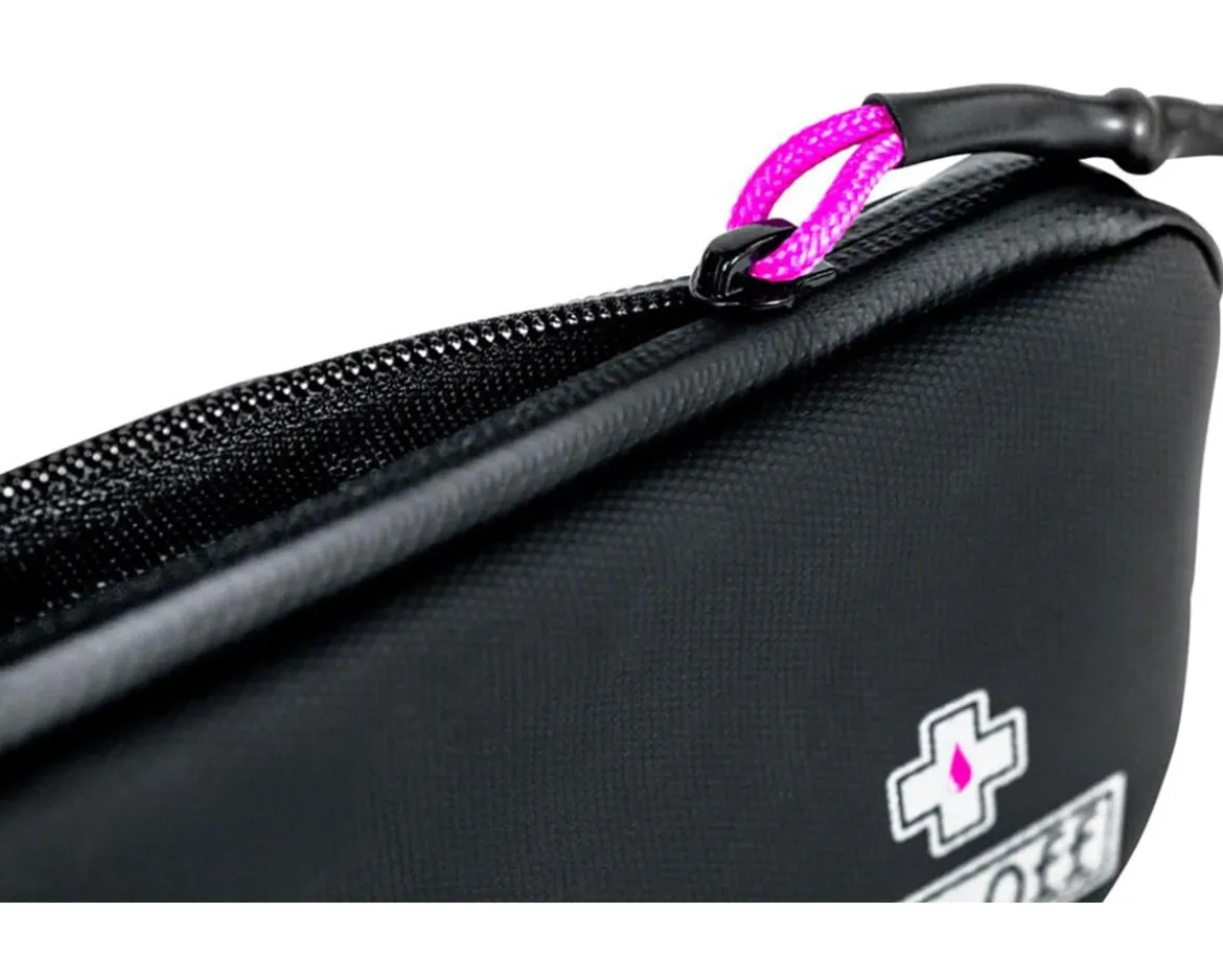 Muc-Off Rainproof Essentials Case (Black)