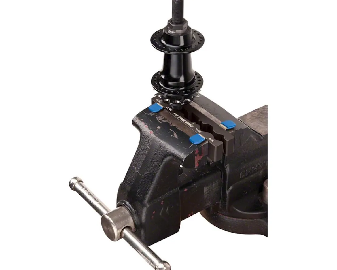 Park Tool AV-5 Axle & Spindle Vise Insert (Black)