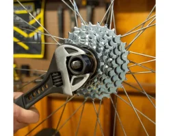 Pedro's Freewheel Socket (Multi-Speed) (12-Spline x 23mm)