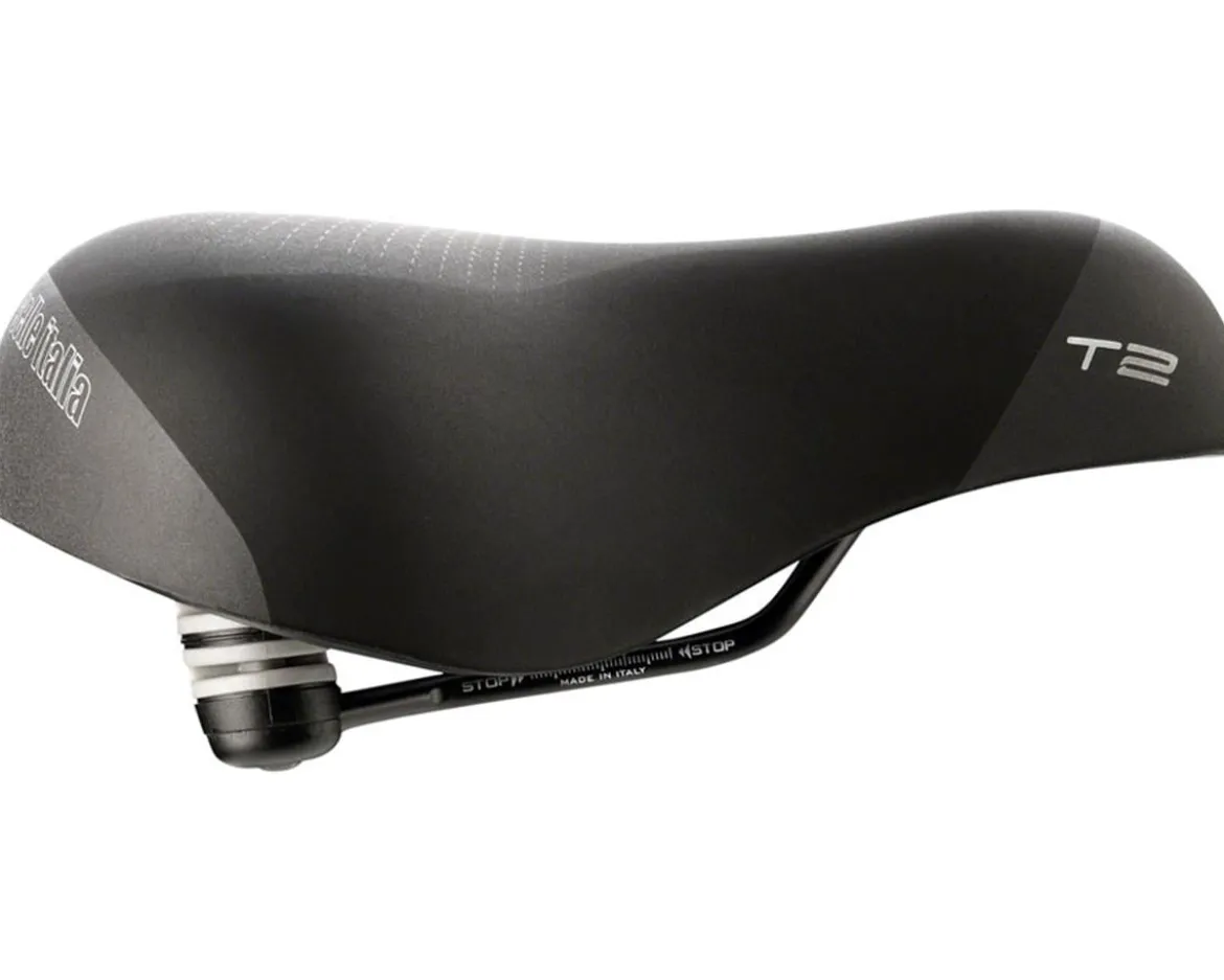 Selle Italia T2 Flow Saddle (Black) (Steel Rails) (L2) (233mm)