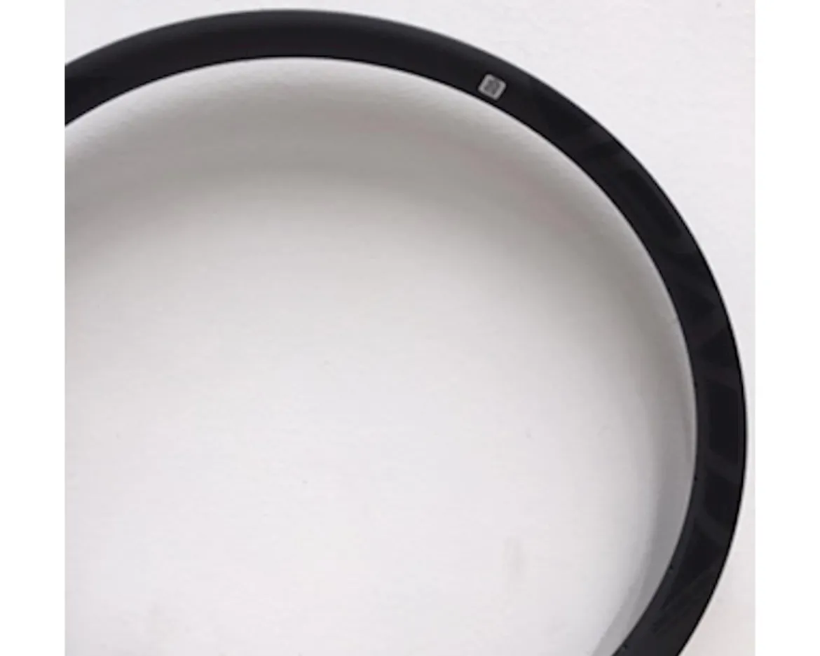 Specialized 2016-18 Roval Traverse SL Carbon Front Rim (Black) (24H) (Presta) (650b) (Tubeless)